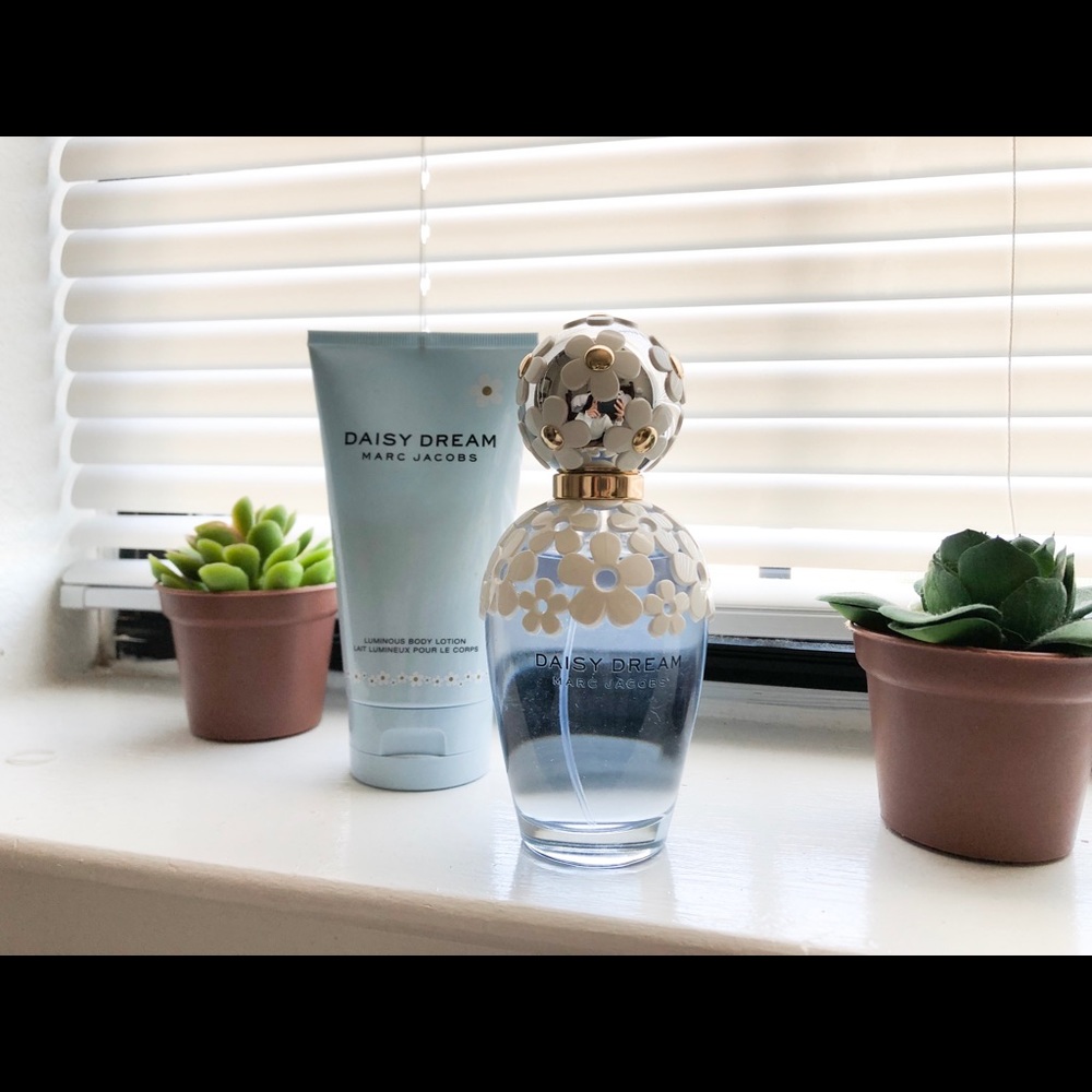 Daisy dream marc Jacobs